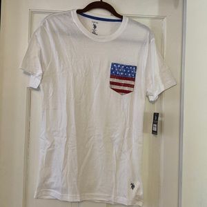 Mens T-shirt with American Pocket on left chest.